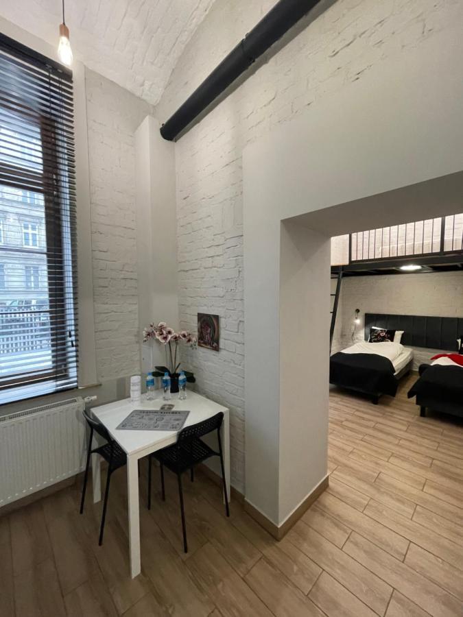 Apartamenty Loftowe Blisko Rynku Wrocław Extérieur photo